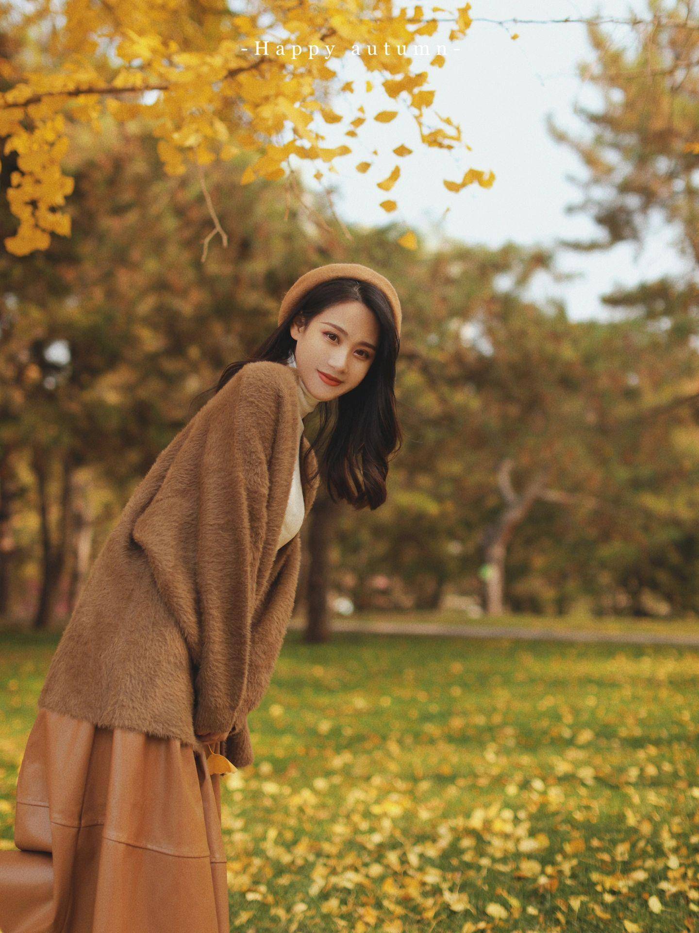 这81个拍照姿势,适合各种场景,在哪里拍照都出片漂亮_镜头_双手_芦苇