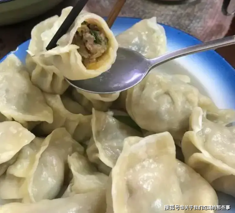 蘿蔔包餃子,直接包還是先焯水?多數錯在這一步,難怪沒