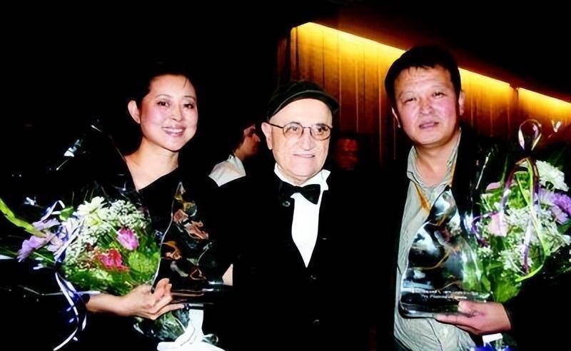 倪萍:两段失败的婚姻,三婚嫁给杨亚洲,苦尽甘来无遗憾_王文澜_感情