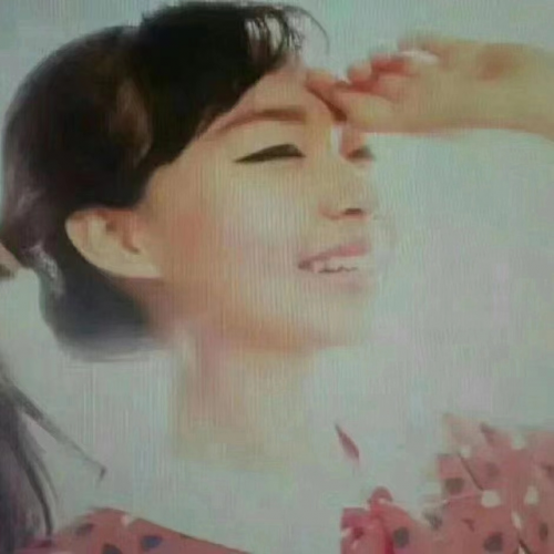 李瑞琪同志非常乐于助人.