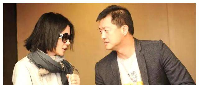 王菲惊艳孕照曝光!肚子大如萝筐,母爱爆棚!惊叹李亚鹏真爱!