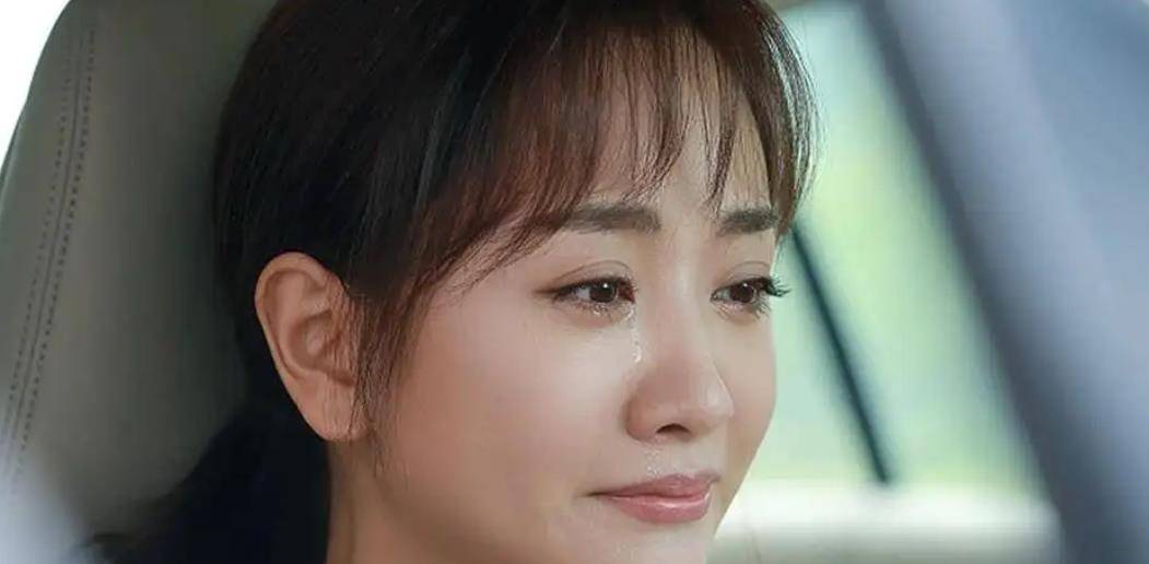 "最懒女星"杨蓉:演戏当兼职,颁奖也不去,出道16年从不缺戏拍_陈晓和