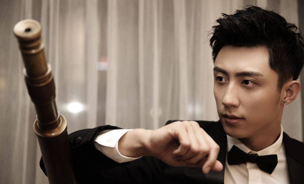 当红小生黄景瑜,从模特到演员的蜕变,路途漫长_演技_剧中_电影