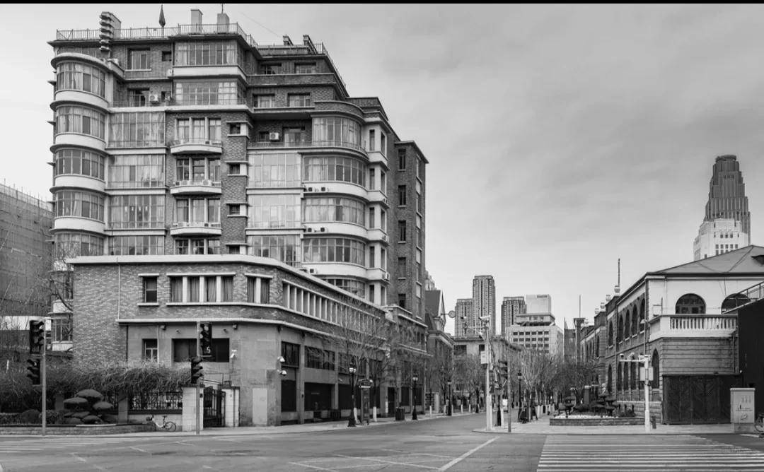 一个犹太流浪汉是如何在天津成为巨富的_李亚溥_放款_保险业