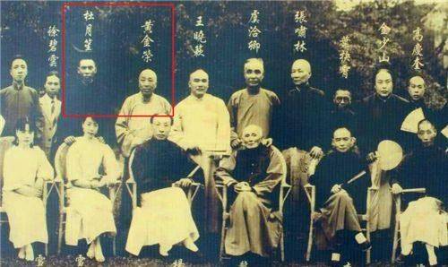 卢小嘉敢和黄金荣抢女人,其父卢永祥的势力,到底有多大?
