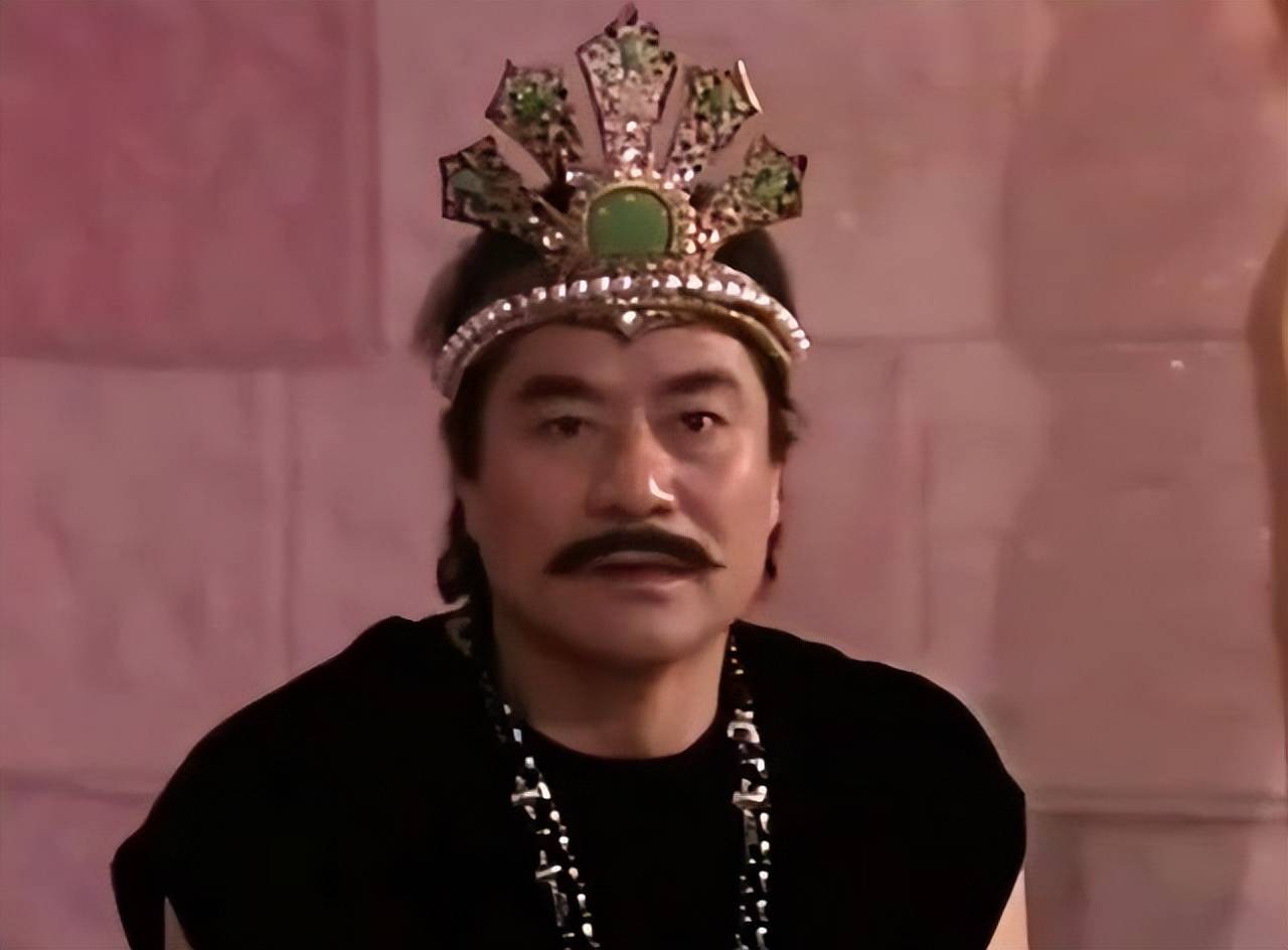 陕西宝鸡周原的商末周初甲骨文记载:癸巳,彝文武帝乙宗,贞:王其刀祭成