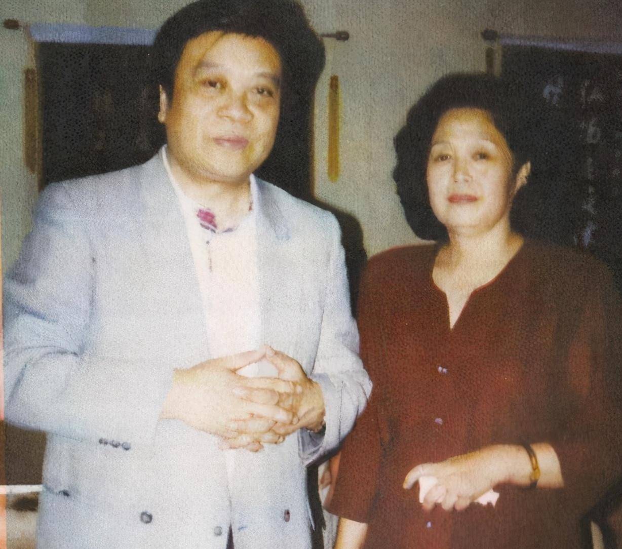 央视第一女主持人逝世,事业爱情圆满,唯独儿子成为她一生的遗憾_沈力