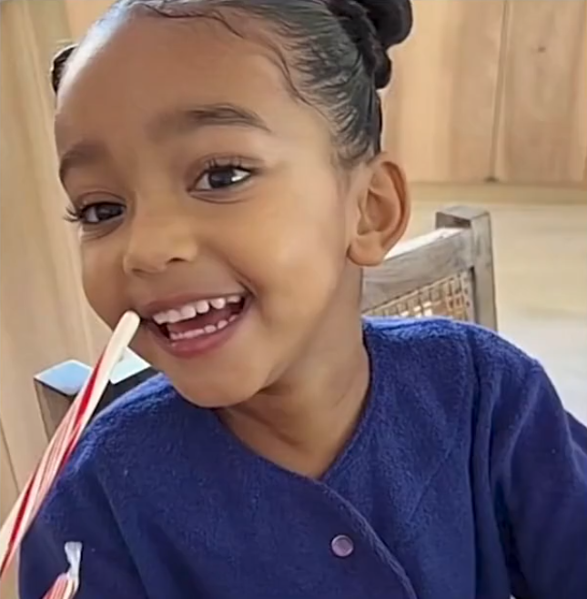 她被称为世上最美女孩,出生就坐拥几十亿家产 网友:投胎天花板