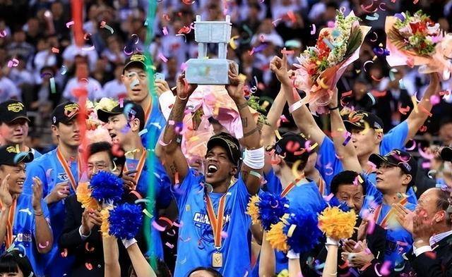 率队8连胜夺冠,打破6年冷宫记录_北控_球员_首钢