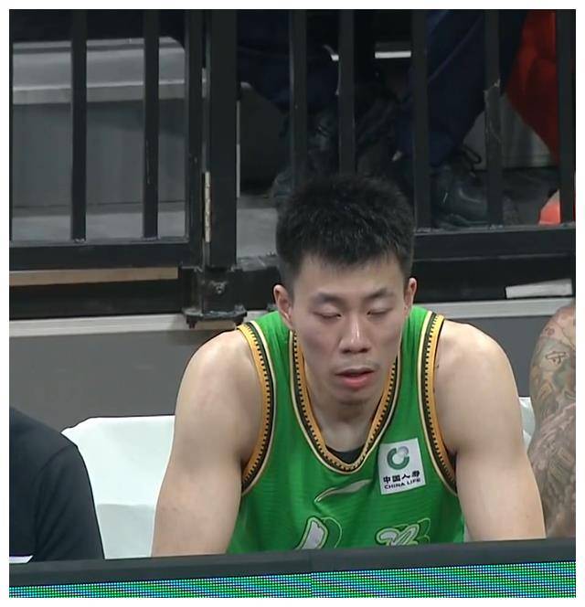 张镇麟舍纹身担任重任,海报曝光,春晚确定演什么?_李晓旭_舞台_扣篮