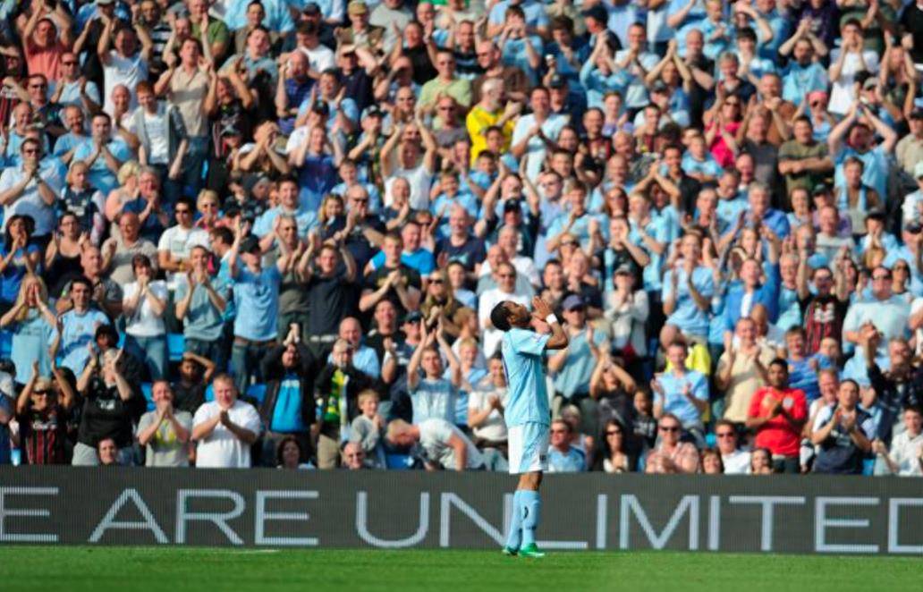 ",当曼城在转会截止日签下"新贝利"时_罗比尼奥_球员_皇马