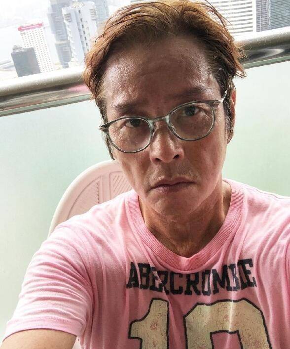 谭咏麟瘦到面部凹陷 近照尽显沧桑宛如小老头_训练_生活_因为