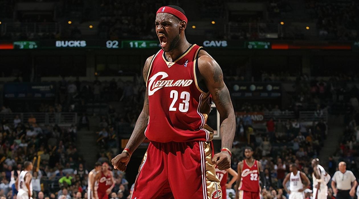 幼詹已经肩负起了带队的责任,最终当年的骑士队取得了35胜47负的战绩