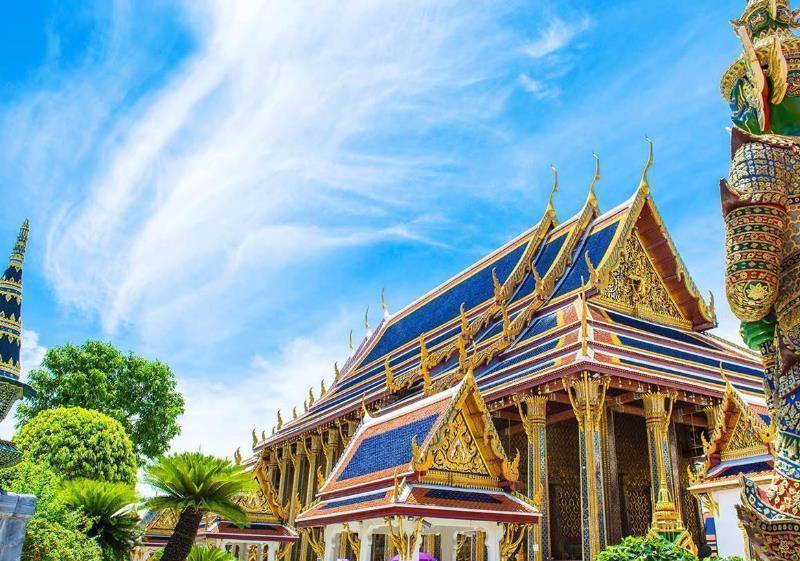 但是非常有利于植物的生长,所以泰国也成为了一个盛产水果的国家