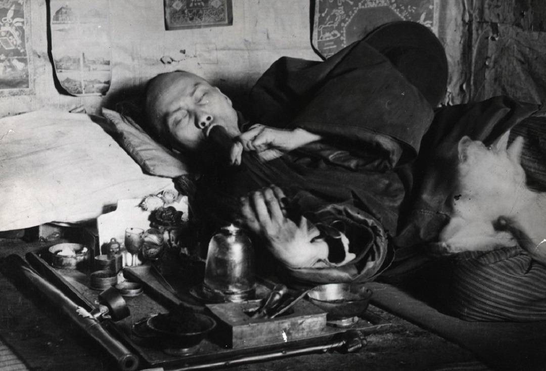 晚清贫民,为何人人抽得起鸦片?实情令人愤怒痛心_中国_社会_英国