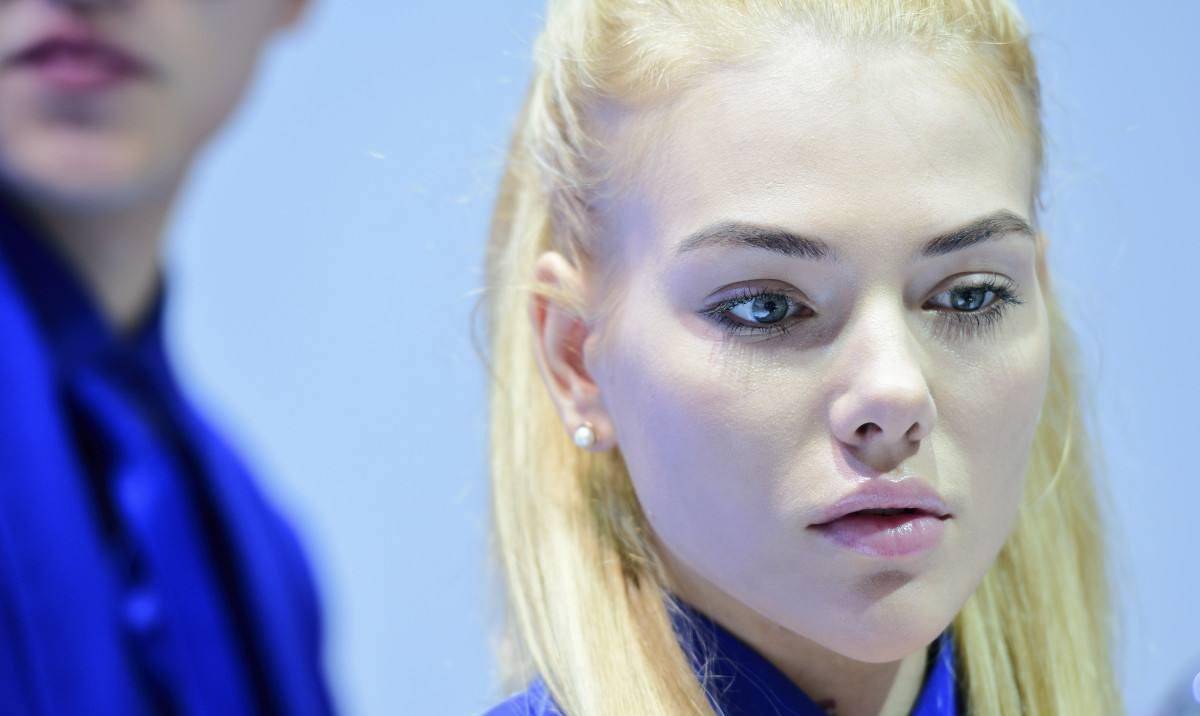 俄罗斯女孩是全国公认的漂亮,不论男女都有着白白的皮肤,身材也是一等