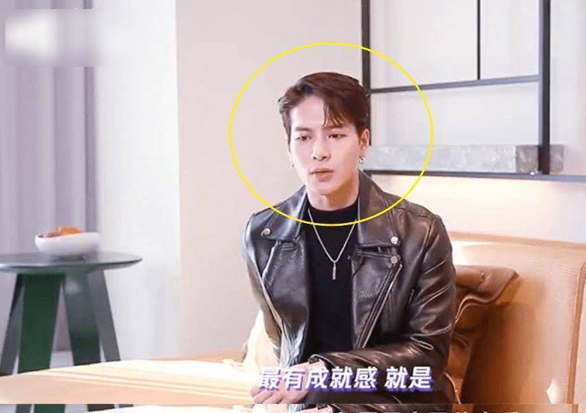 王嘉尔刚加入《密逃5》,又官宣新音乐综艺,万妮达是来