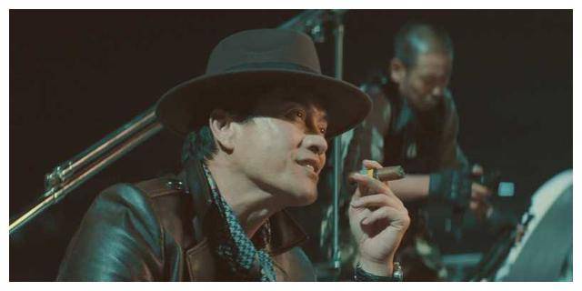 曾志伟新片因依赖香艳戏而遭差评,观众一致认为口碑翻车_表演_吕良伟