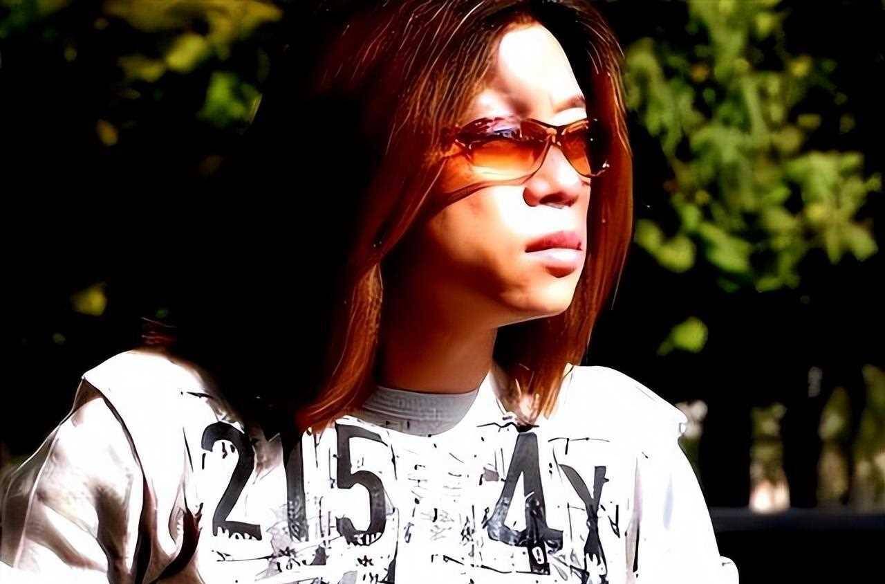 《让世界充满爱》郭峰:用歌曲鼓舞无数人,自己61岁却