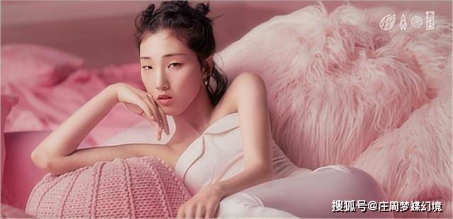 回顾火箭少女101解散时,粉色梦幻,深色新娘妆_感觉_照片_yamy