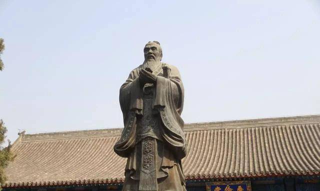 中国最有面子婴儿,数万军队保护产房,国家鸣13响礼炮_