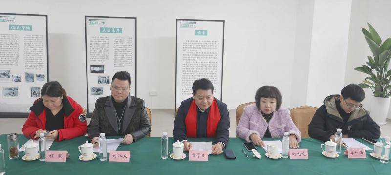 重庆市博协秘书长雷学刚一行到重庆史迪威博物馆调研