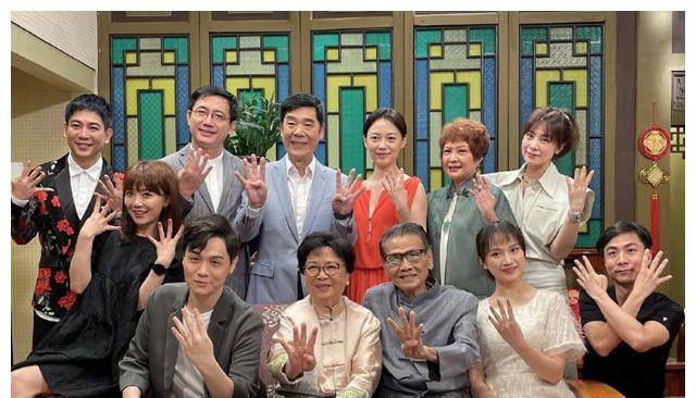 《外来媳妇本地郎》当中苏妙婵分手不离家,罗飞雁离家不分手_康祈宗