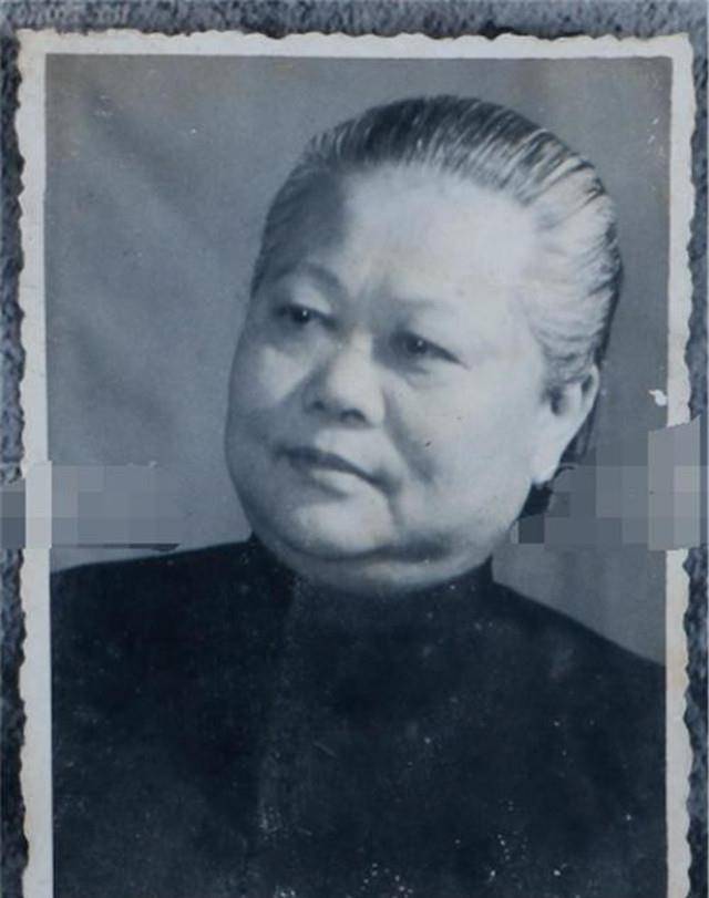 "百乐门"创始人盛爱颐:苦等宋子文7年被弃,晚年住在化粪池旁_上海