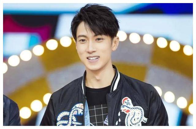 男人的担当,吴尊争议回应:默契让家庭爱更深,更坚固,更持久_女儿_旅行