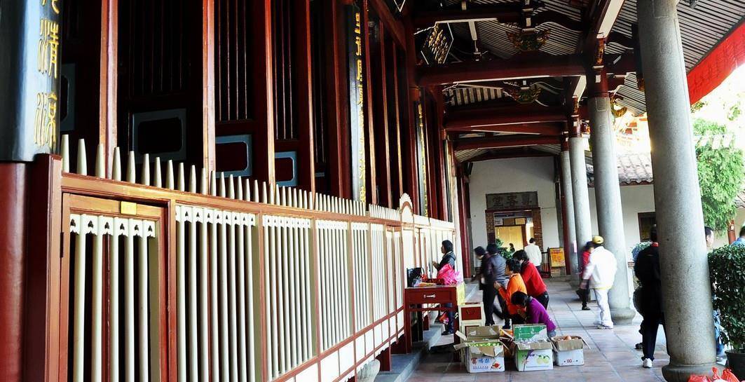 莆田这座千年寺庙,是福建四大丛林之一,还有个"三不"