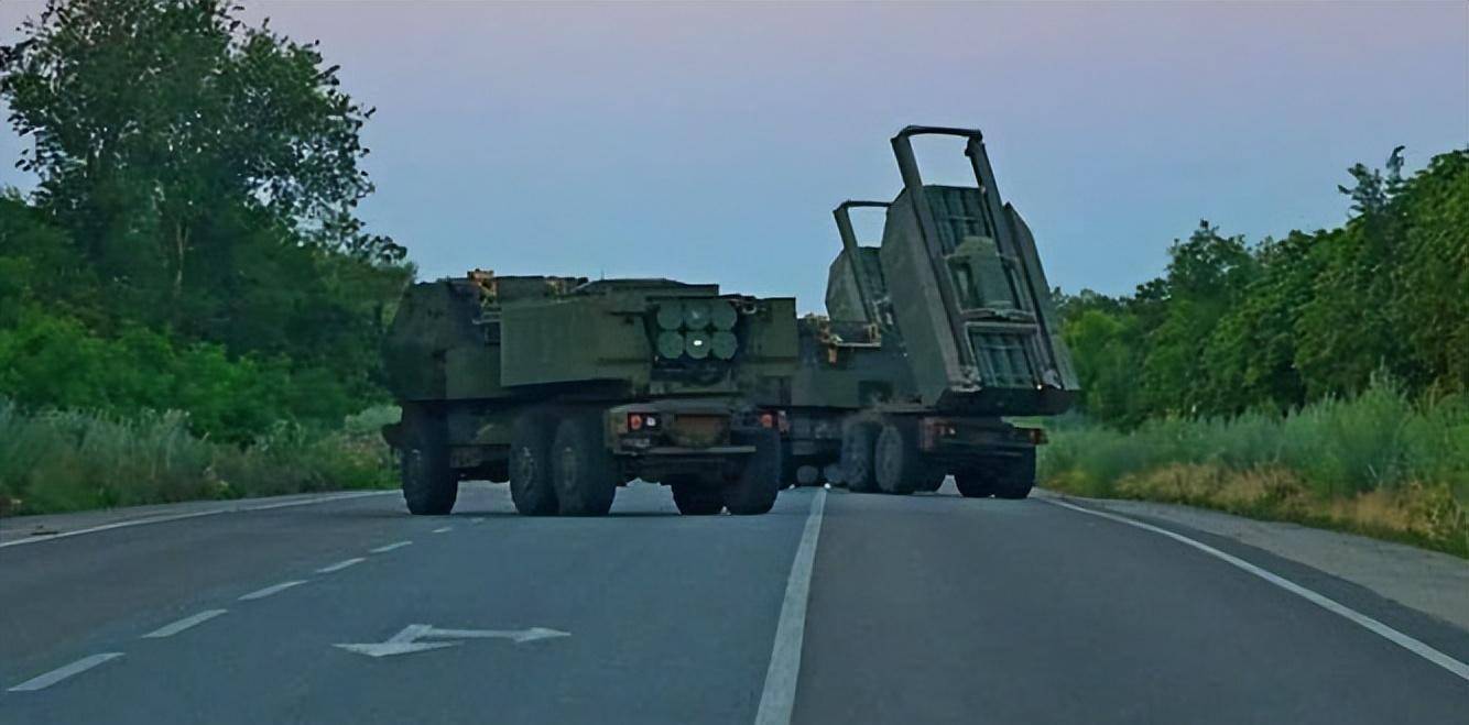 俄罗斯_火箭炮_军队