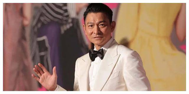 刘德华首度承认隐婚!惊!粉丝藏在床底16年_偶像_演技_电影