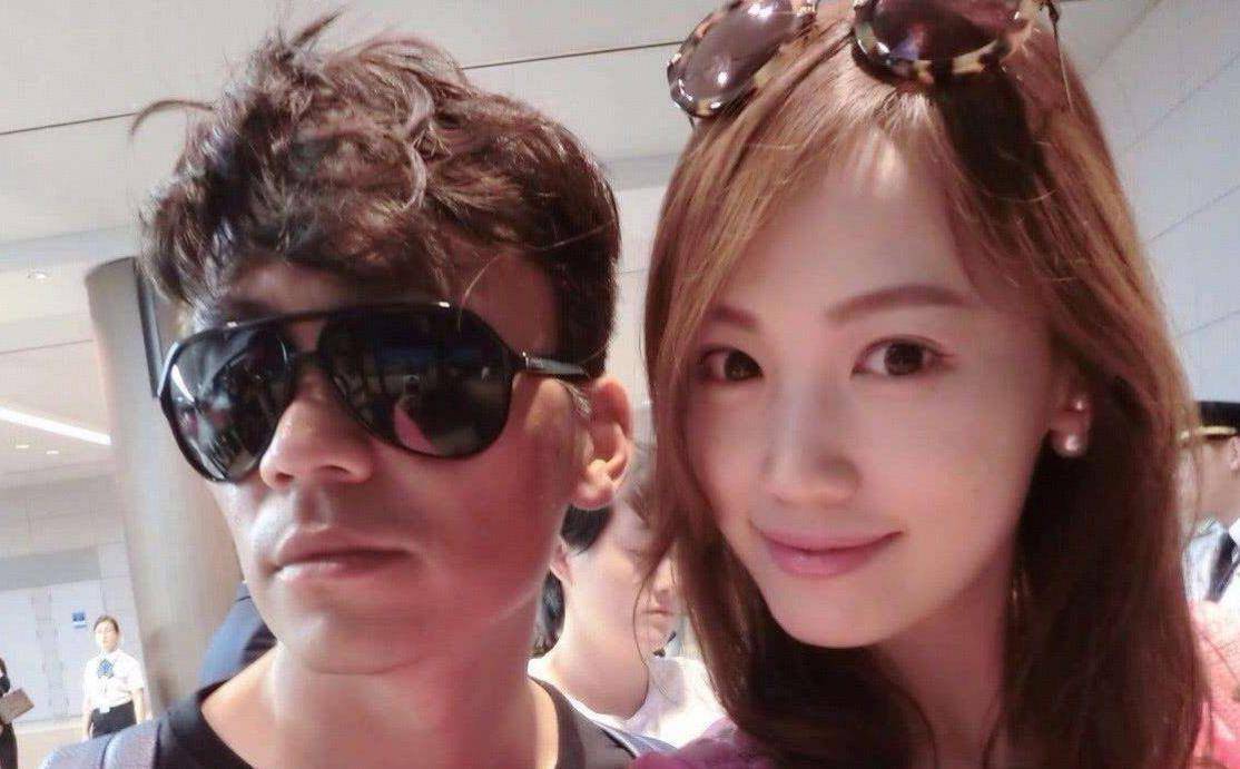 出镜时故意穿着时尚,被喷作妖无下限_王宝强_小林_人们