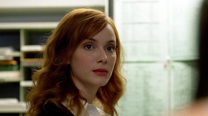 接下来是《心房客》,这是一部由导演大卫·林奇执导的电影,主演包括