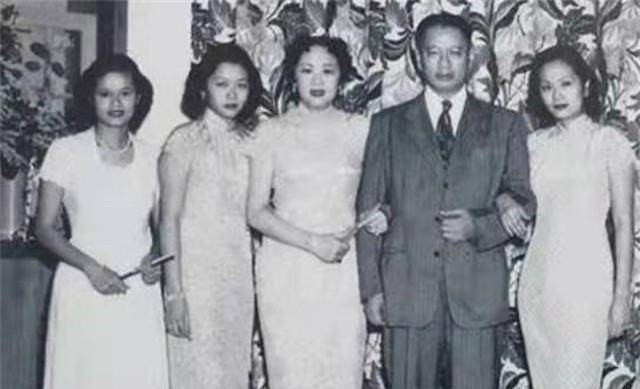 第二代宋家三姐妹:全都嫁给名人,成就不如姑姑,但一生荣华富贵_宋子文