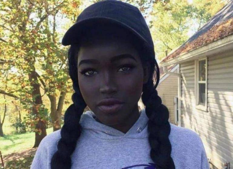 非洲最美"黑珍珠"火遍网络,因长相太漂亮,家人禁止独自出门_linda