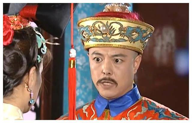 《还珠格格:小燕子为什么不直接抢走鞭子?