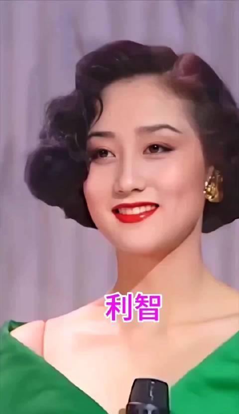 李连杰妻子利智近照被曝!