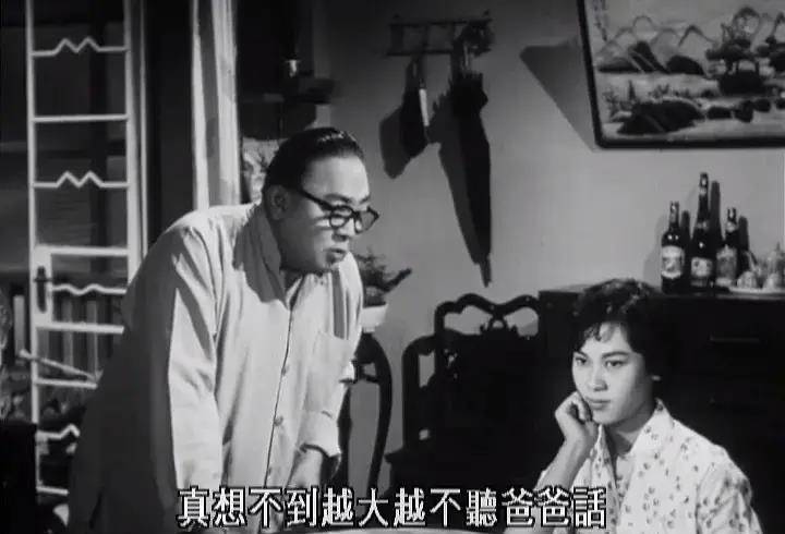 张爱玲太逗了,电影《南北一家亲》:笑星梁醒波与斗