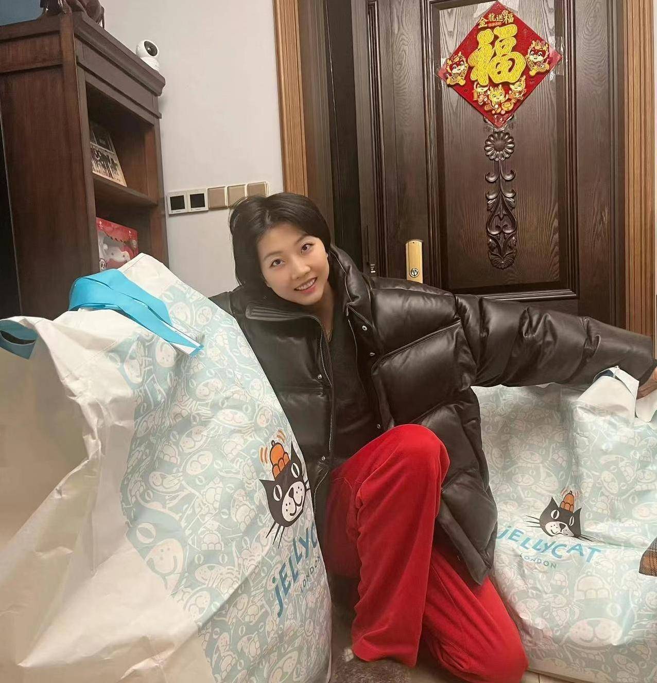 愿望成真,袁心玥开心说话,7个字表达态度,郎平送祝福,蔡斌懂了_中国