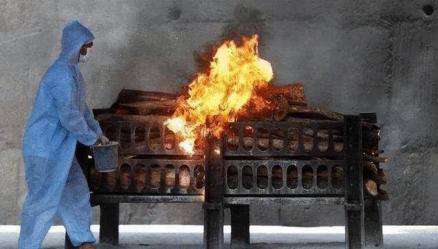 为何火葬场下午三点后就不能再进行火化尸体了呢?看完涨知识了