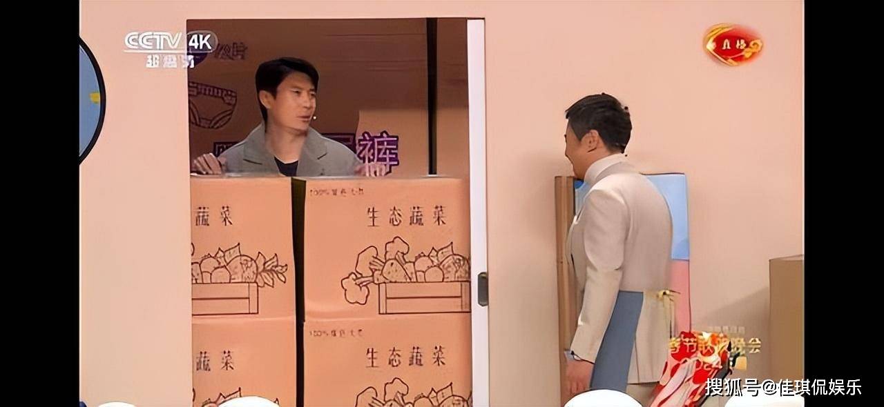 魔术师刘谦的精彩表演让全国网友惊奇不已,岳云鹏,孙越的相声《我要不