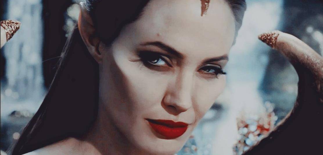 为艺术献身的女星-"古墓丽影劳拉"安吉丽娜·朱莉_电影_角色_爱泼斯坦