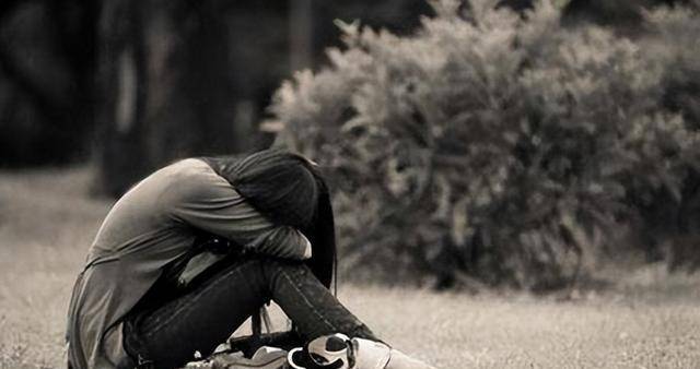 女学生为爱殉情,怕路上孤独拉6个舍友陪葬_刘珊珊_孙亚宇_女孩