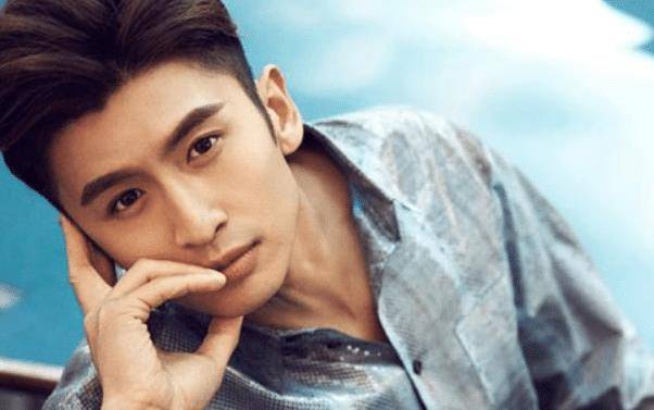 他从小踢了13年的足球,却一直喜欢演戏,最后考上了本科系_杨幂_张云龙