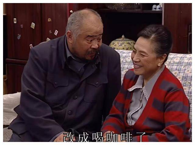 《东北一家人》:东北情景喜剧的辉煌巅峰,回顾背后的