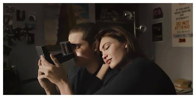 《爱恋》:迷失在欲望与爱情的道德边界,伦理尺度影片!_电影_观众_风格