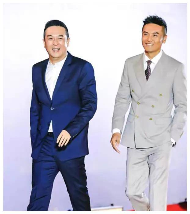 张嘉译力挺表弟姬他,11部作品再创辉煌,娱乐圈低调