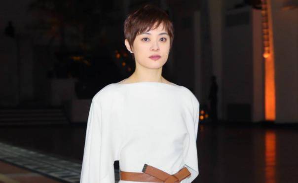 18年前孙俪首次资助的向海清,6000字长文反咬恩人,了?