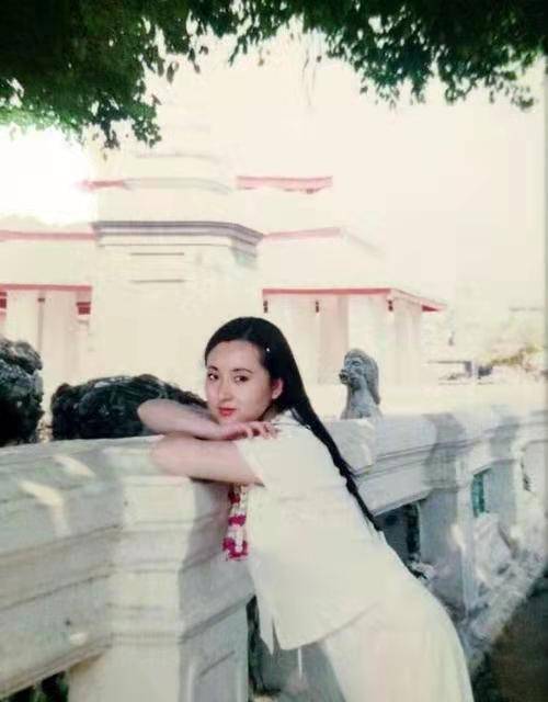 陈晓旭昔日美照,或清纯,或妩媚,或时尚,或高冷,真是